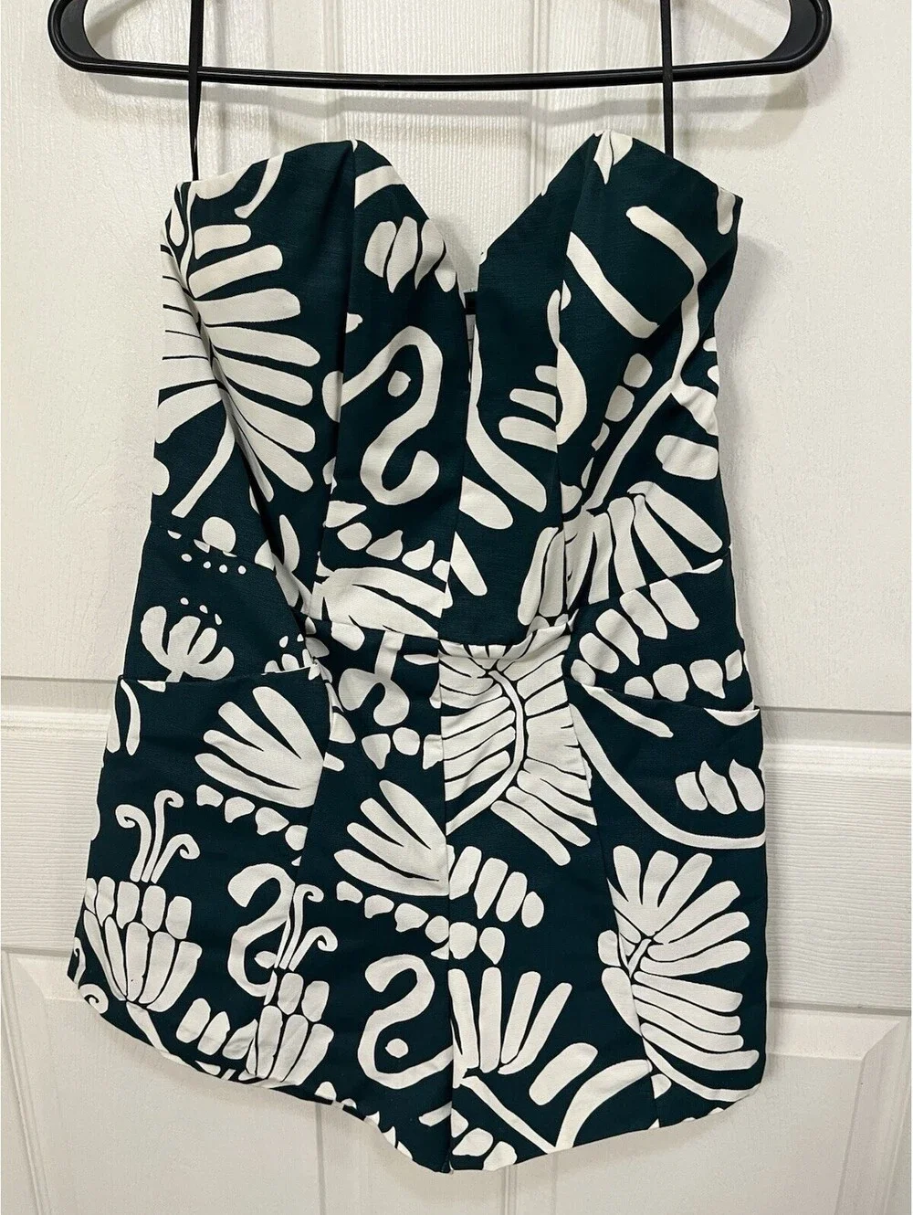 H&M Conscious Leaf Print Strapless Romper Pockets Boning size 12 Green White